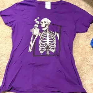 Skeleton coffee graphic t-shirt